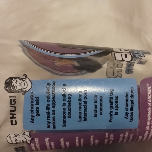 #4 RARE 2 Archer Drinking Game Pint Glasses w Rules 2013 Animated FX TV Show - Picture 6 of 7